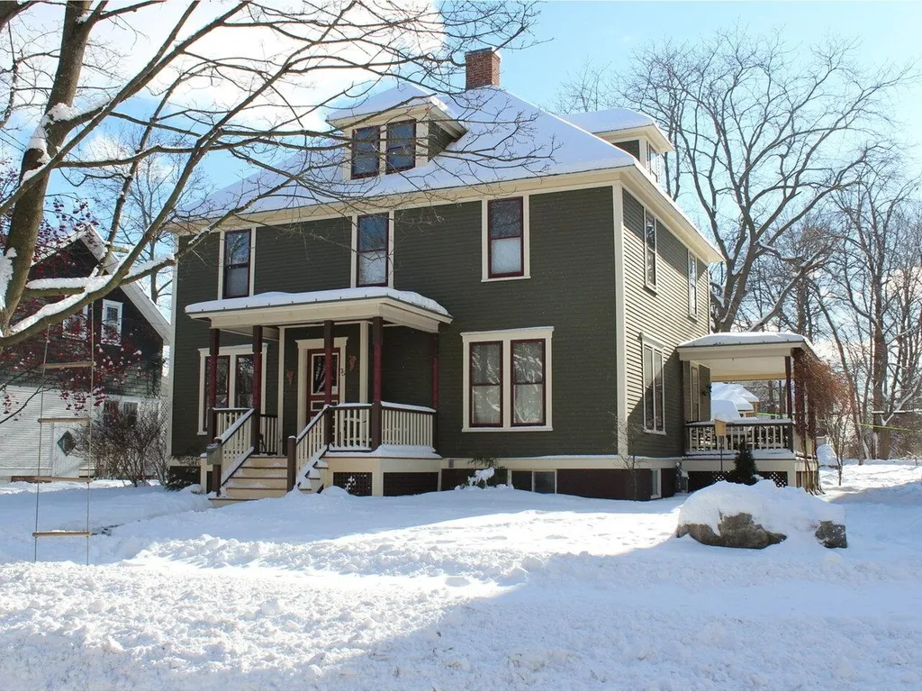 75 Scarff Avenue Burlington VT 05401