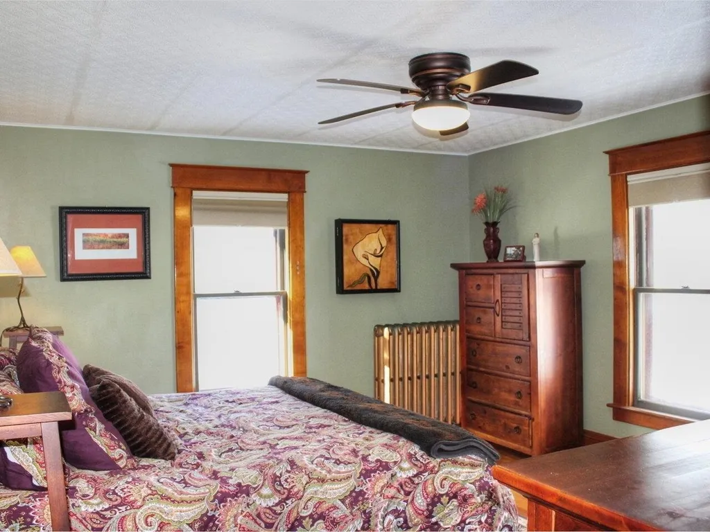 75 Scarff Avenue Burlington VT 05401