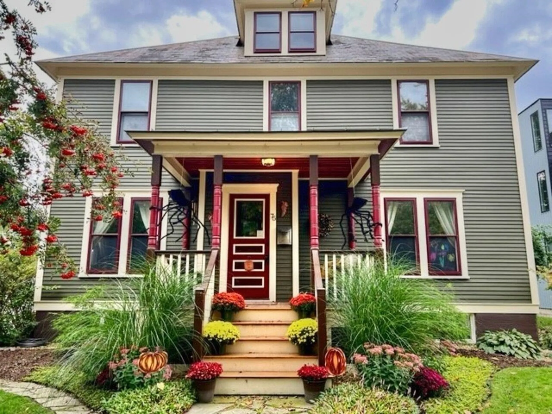 75 Scarff Avenue Burlington VT 05401