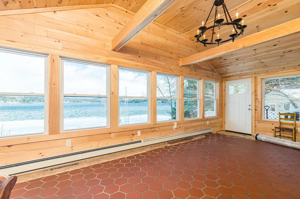 10 S Shore Road New Durham NH 03855