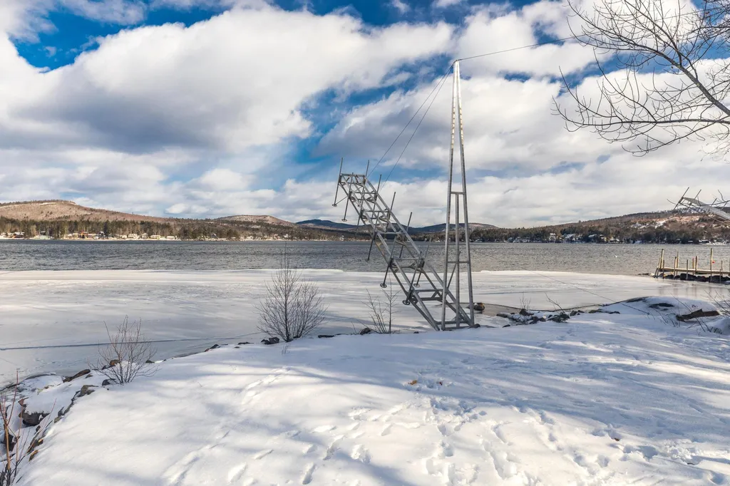 10 S Shore Road New Durham NH 03855