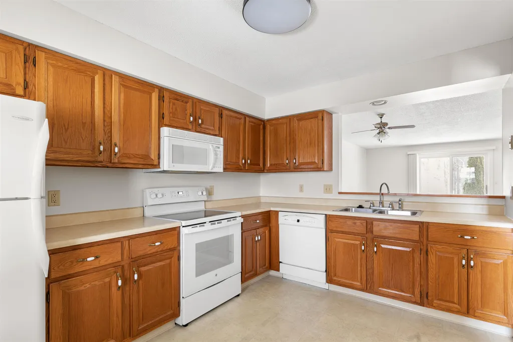 60 Brickyard Road Essex VT 05452