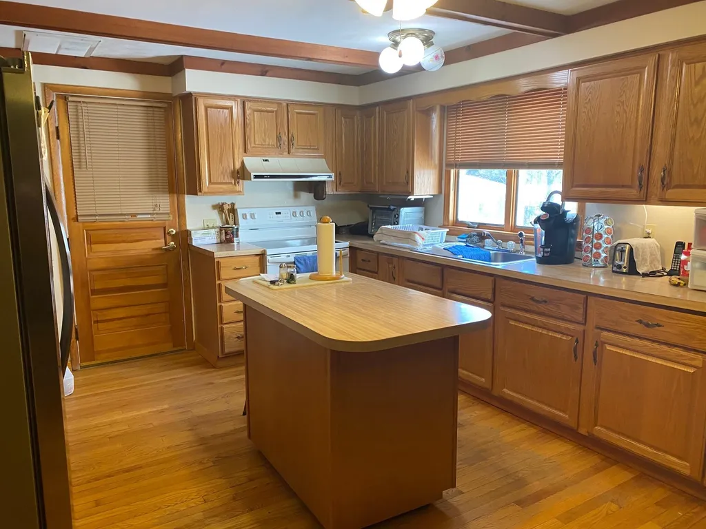 31 Harbour Road Bennington VT 05201
