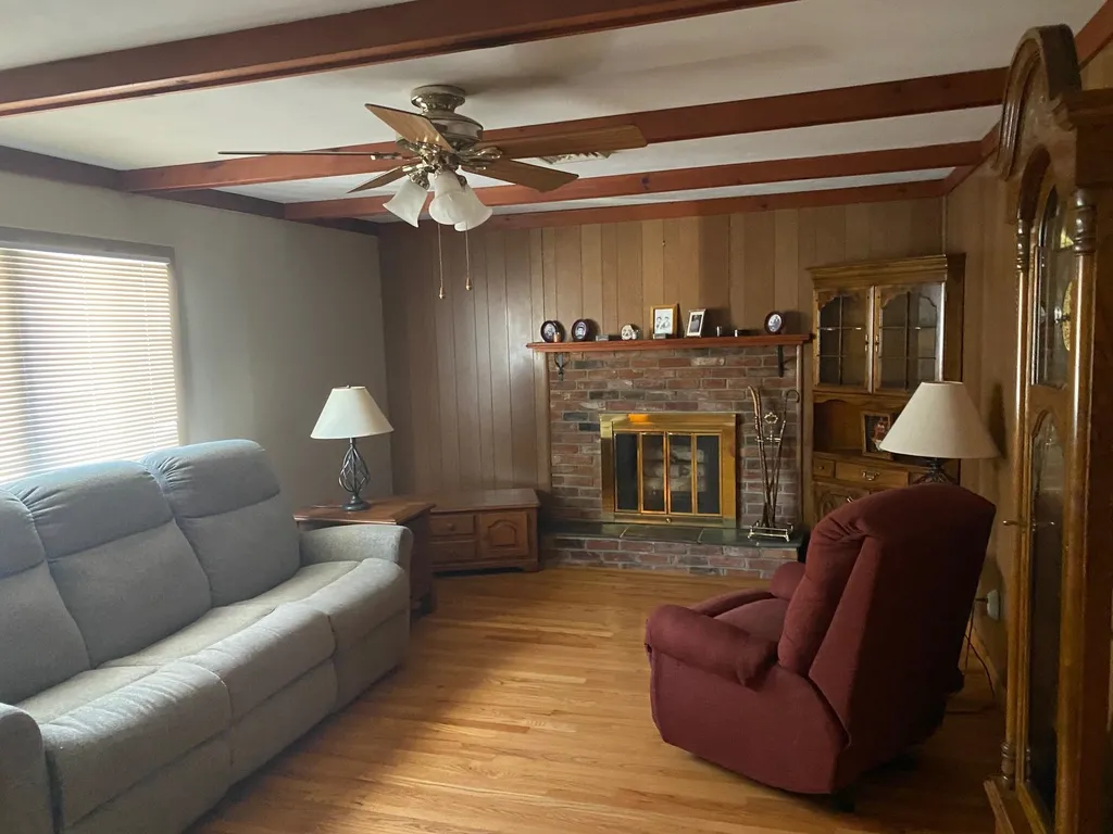 31 Harbour Road Bennington VT 05201