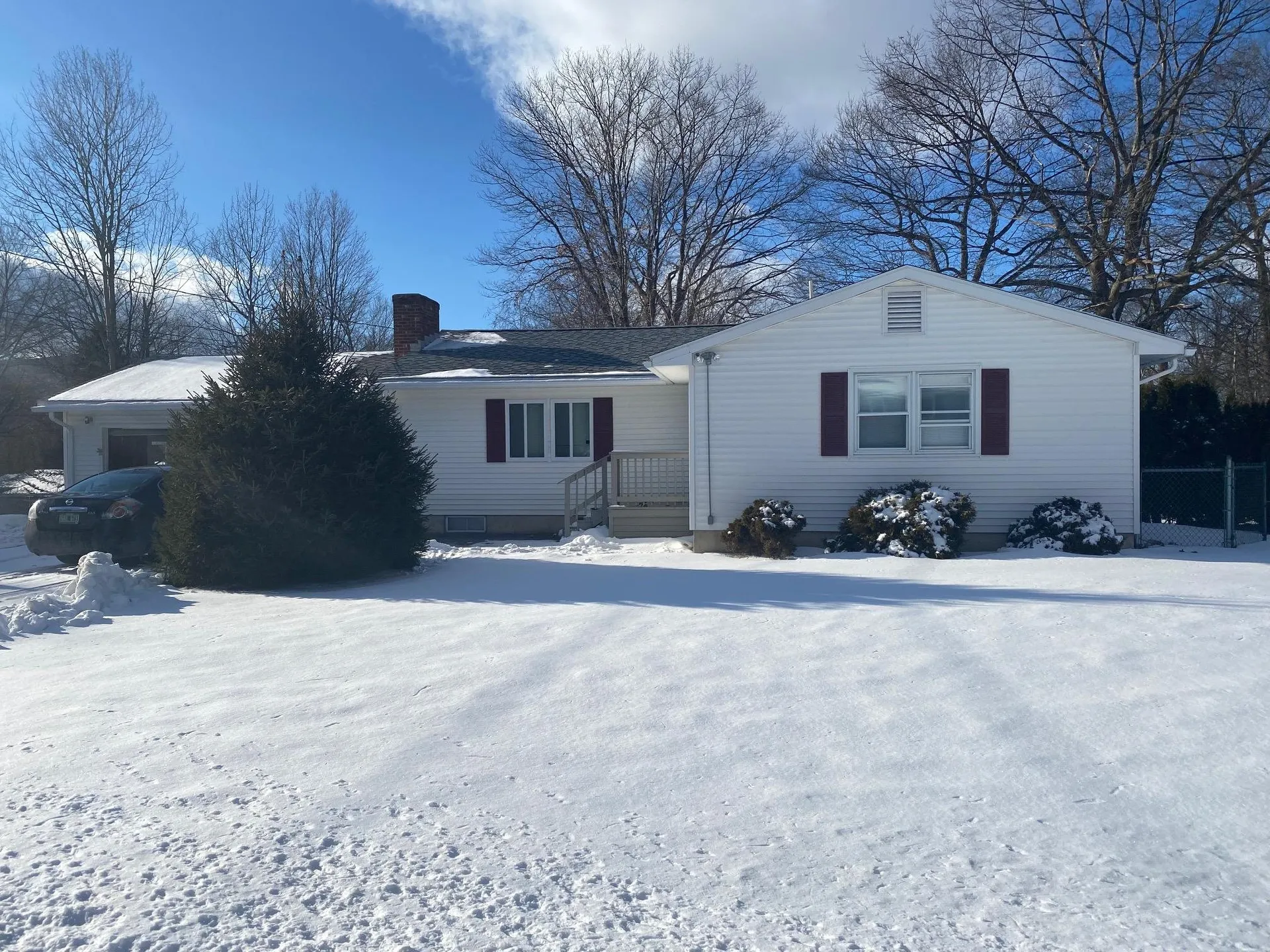 31 Harbour Road Bennington VT 05201