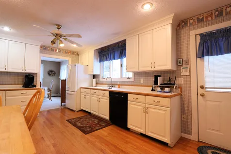 172 Lawrence Circle St. Johnsbury VT 05819