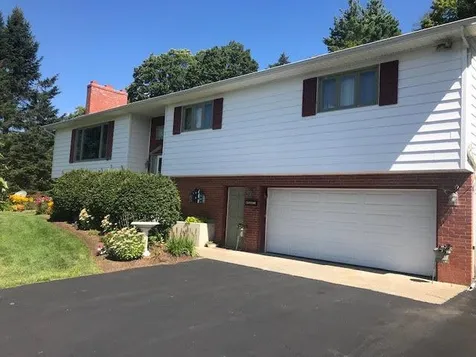 172 Lawrence Circle St. Johnsbury VT 05819