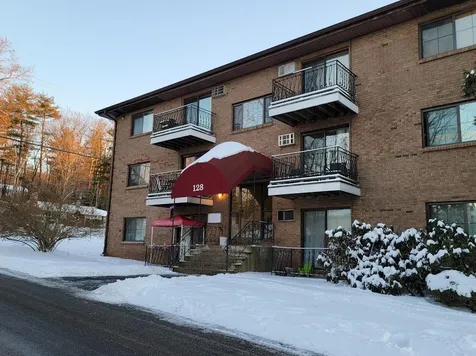 128 Mammoth Road Hooksett NH 03106