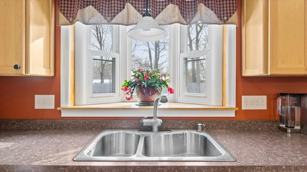 286 Princess Ann Drive Colchester VT 05446