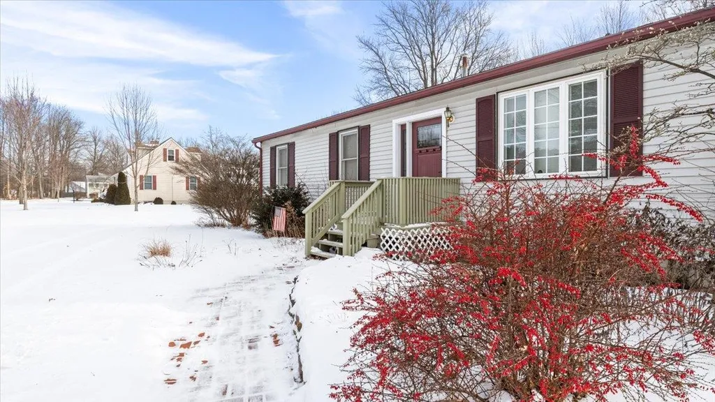 286 Princess Ann Drive Colchester VT 05446