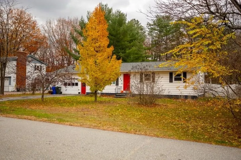 124 Pine Lane Colchester VT 05446