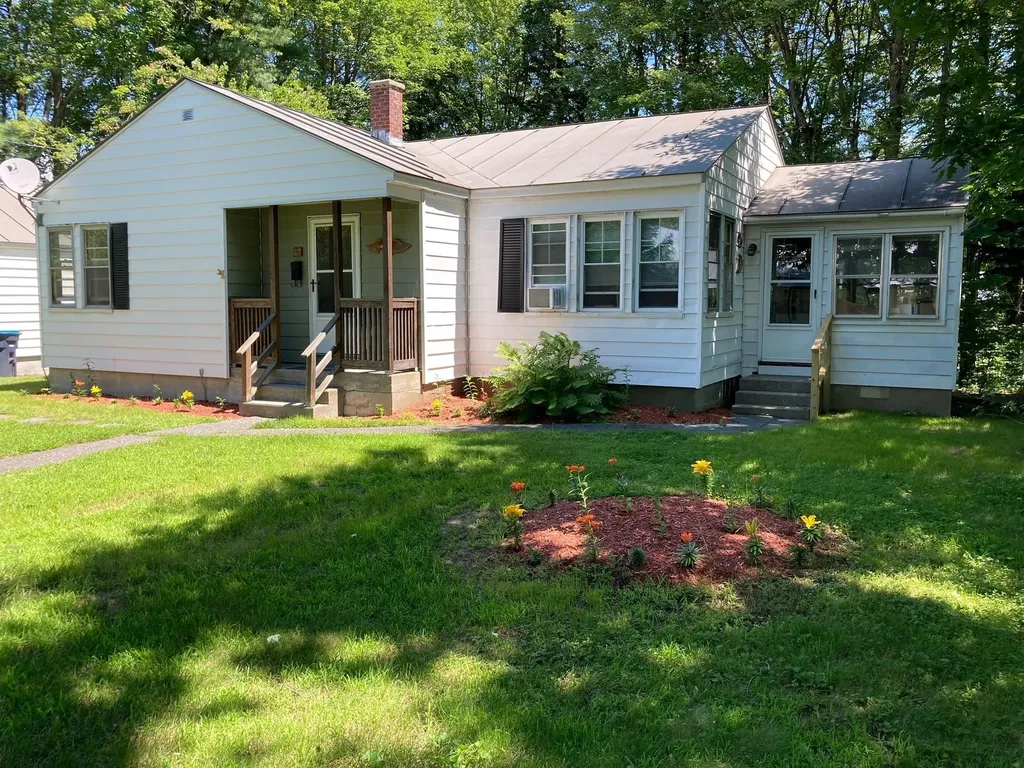 117 Airport Road Hartford VT 05001