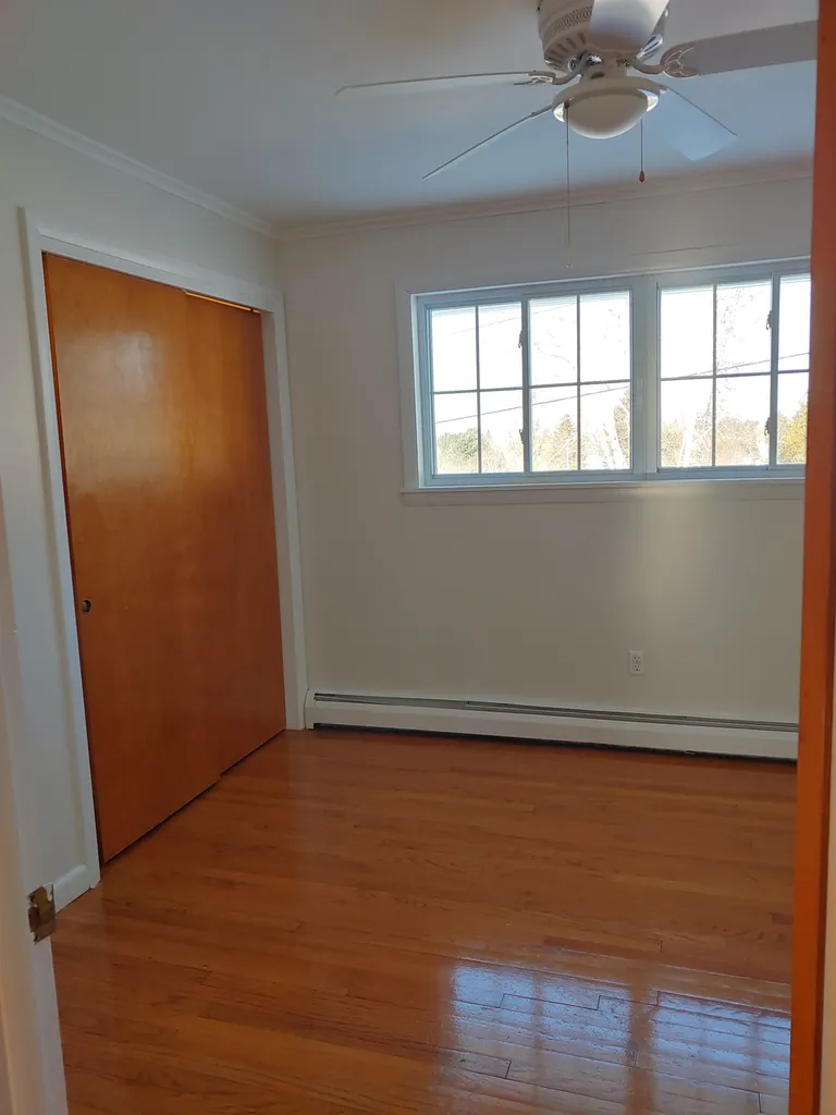 17 Philbrook Street Barre Town VT 05641-9737
