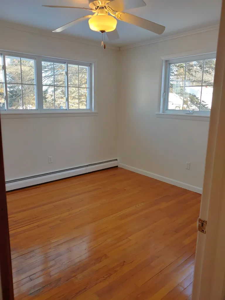 17 Philbrook Street Barre Town VT 05641-9737