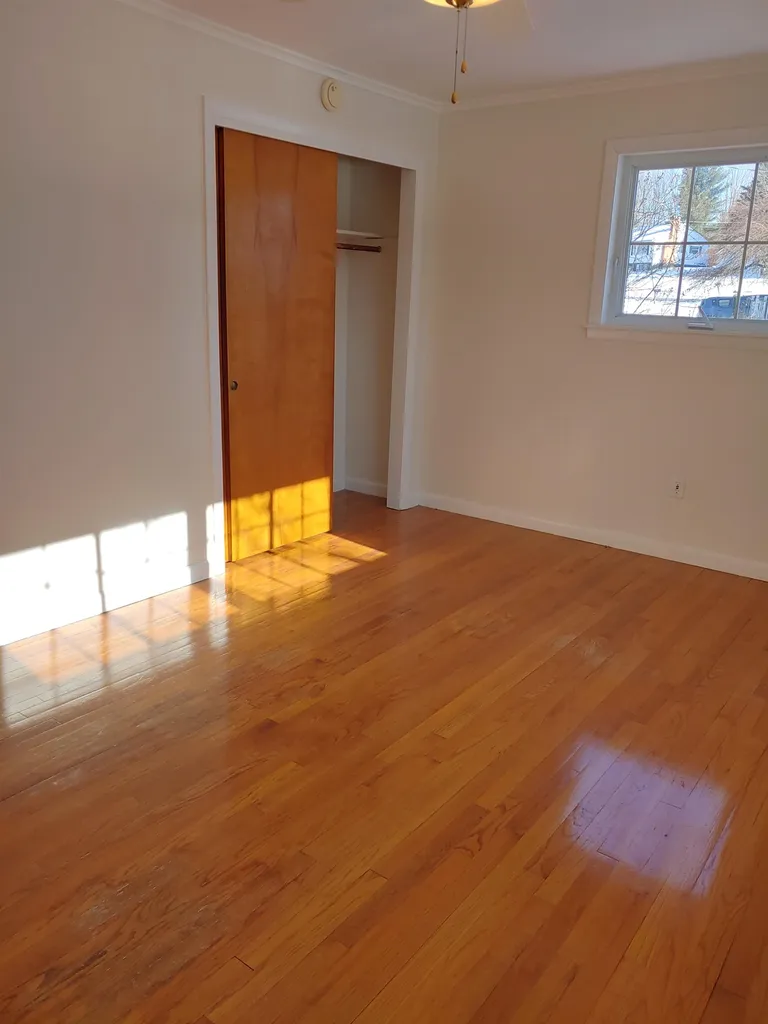 17 Philbrook Street Barre Town VT 05641-9737