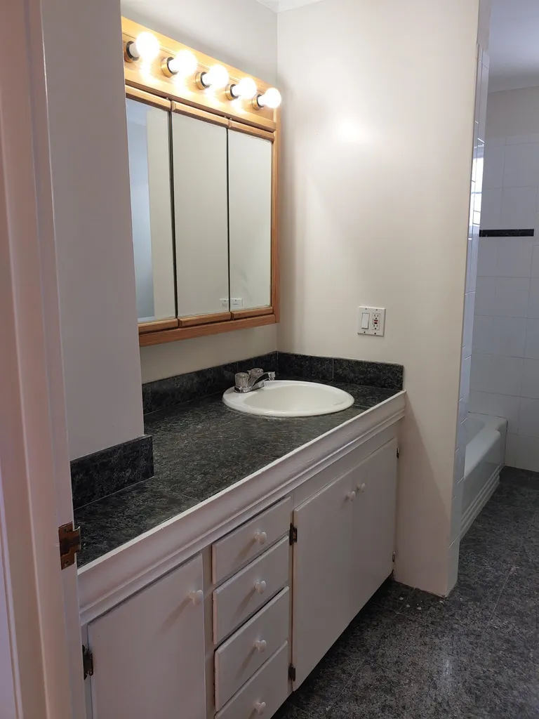 17 Philbrook Street Barre Town VT 05641-9737