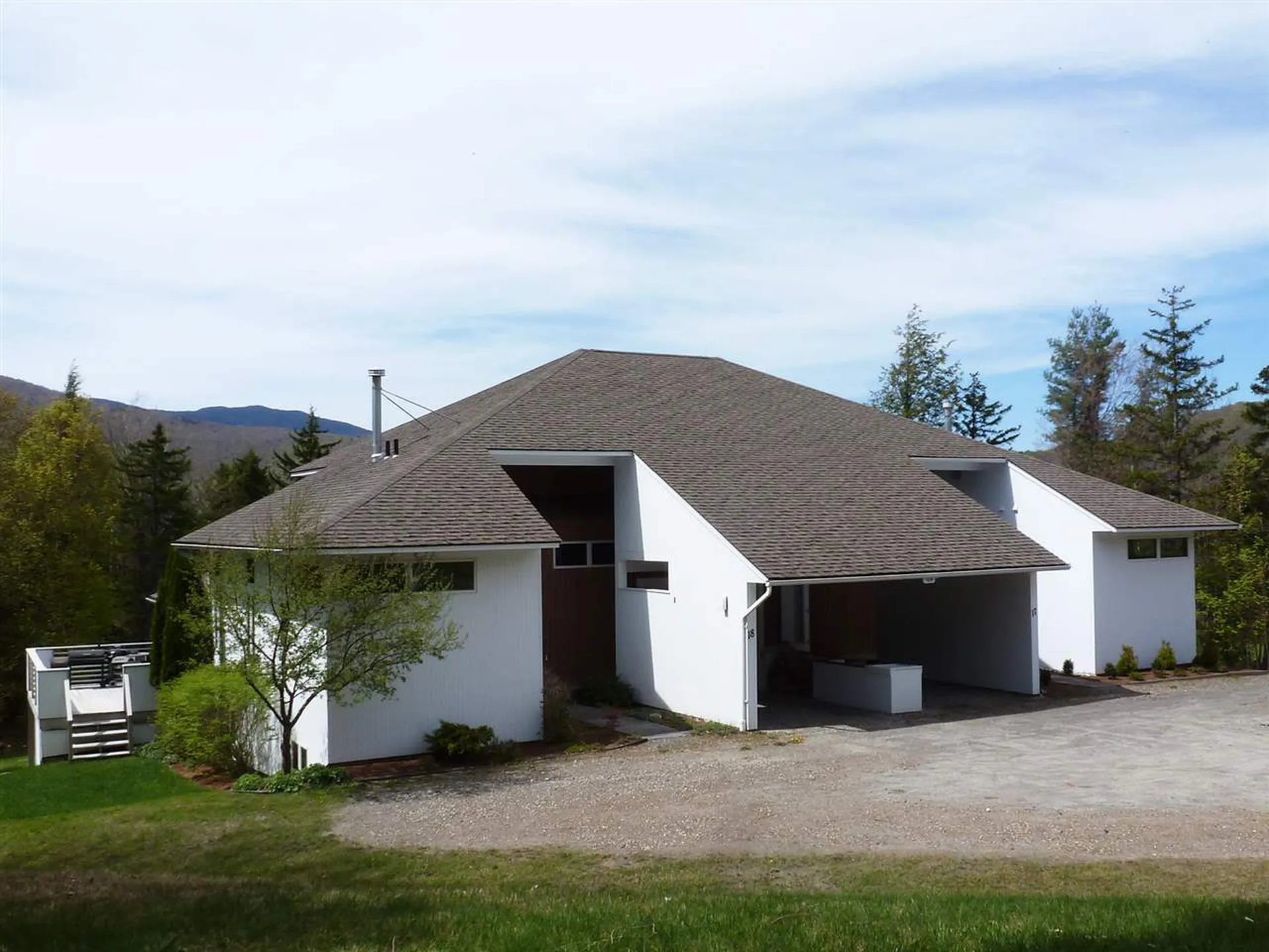 109 Meadow Lane Warren VT 05674