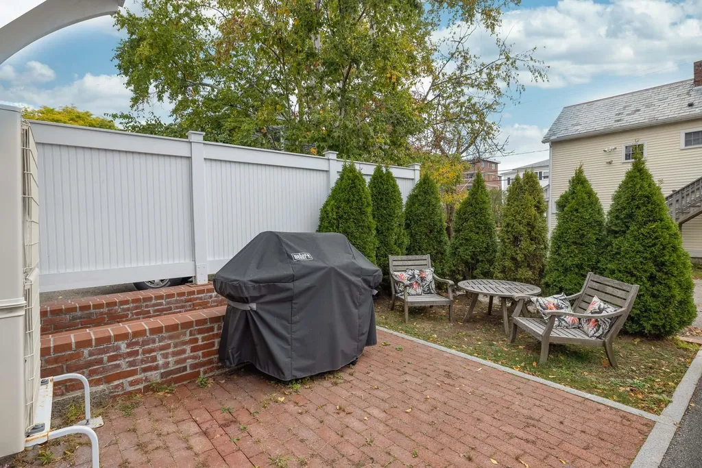 402 State Street Portsmouth NH 03801