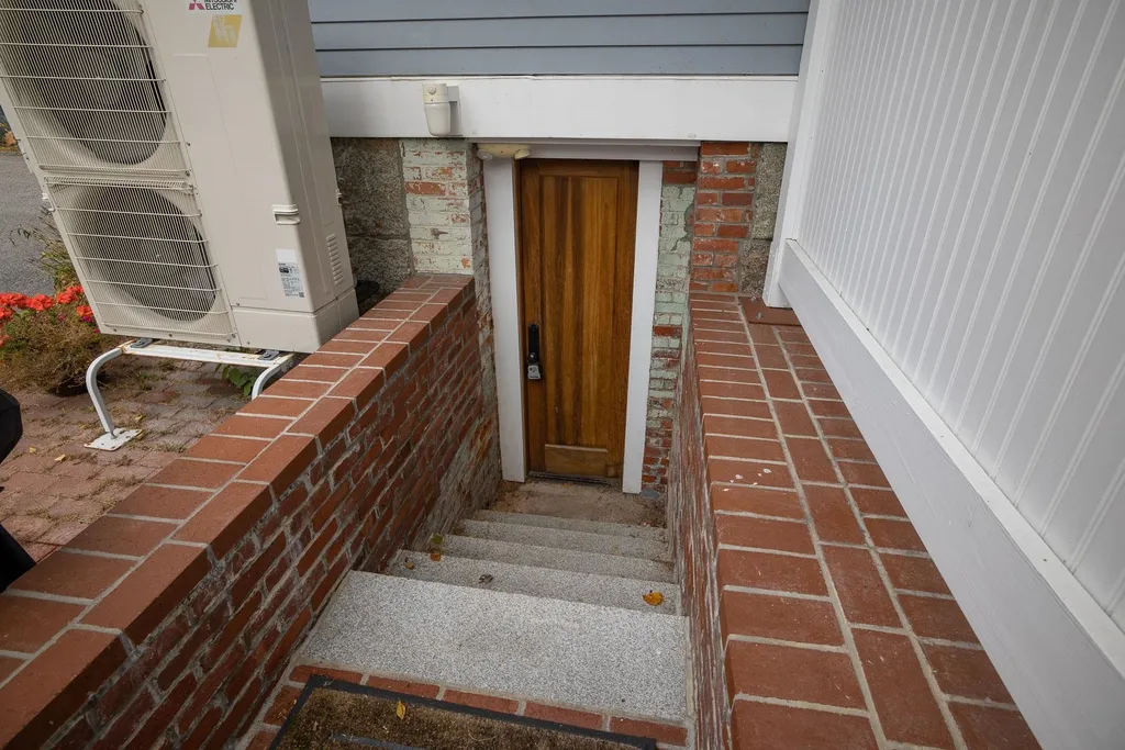 402 State Street Portsmouth NH 03801