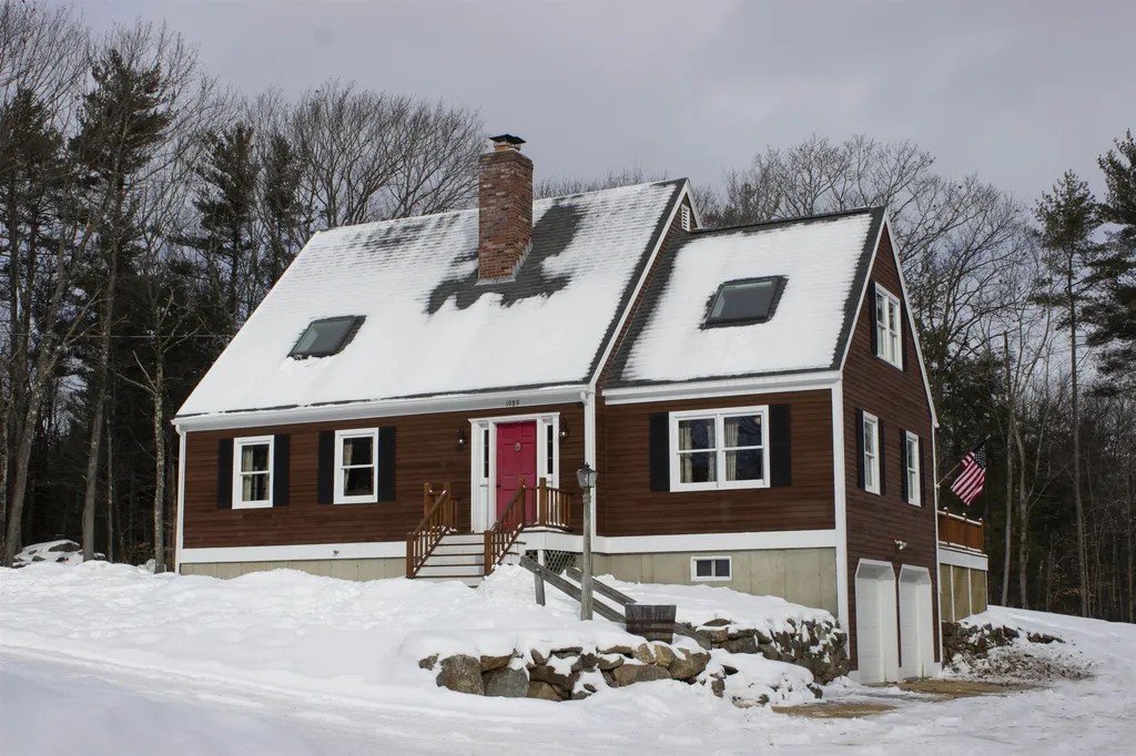 642 Dana Road New Hampton NH 03256