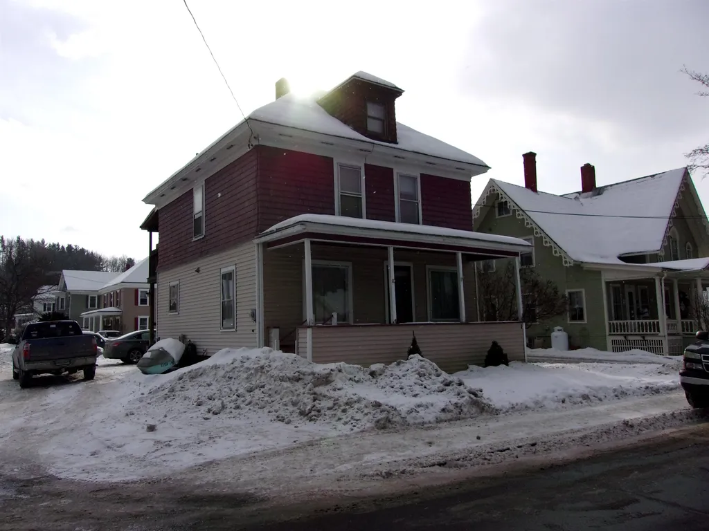 28 East Street Orleans, VT Real Estate MLS 4895981