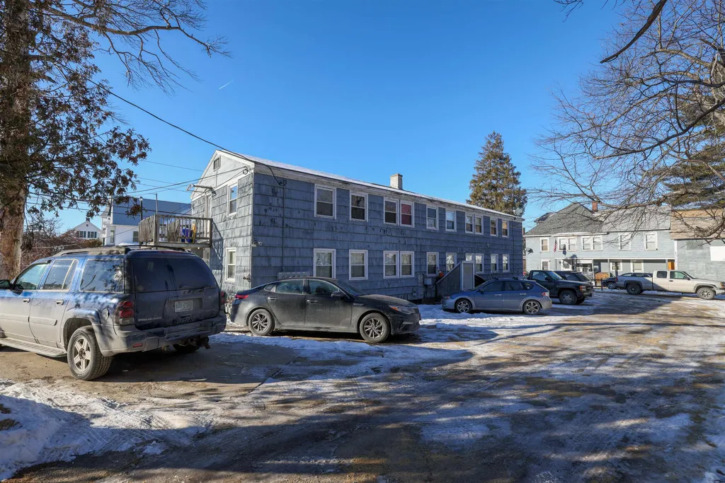 5 Dewey Street Laconia NH 03246