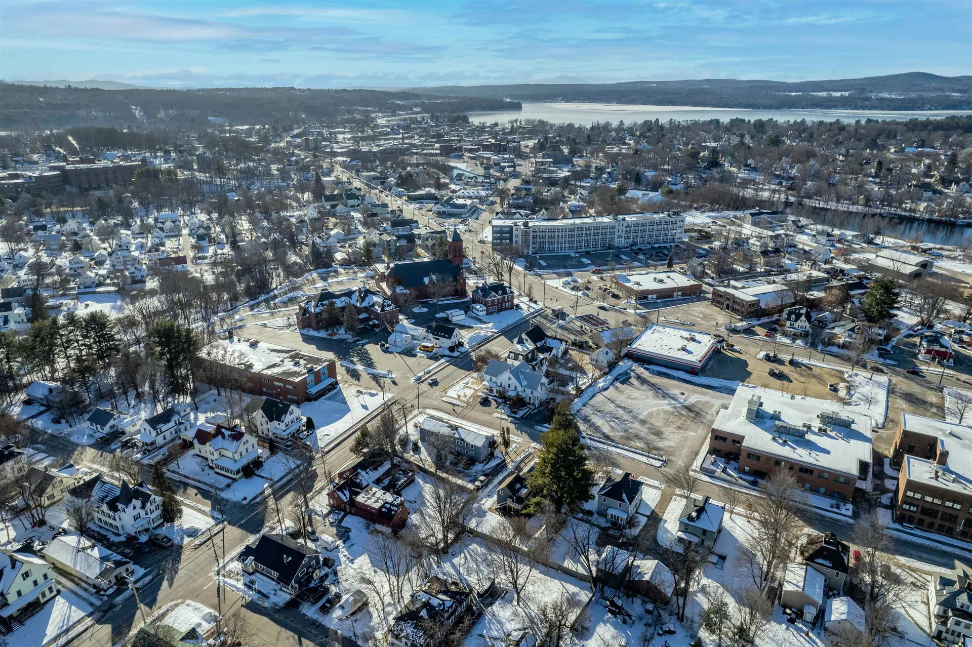 5 Dewey Street Laconia NH 03246