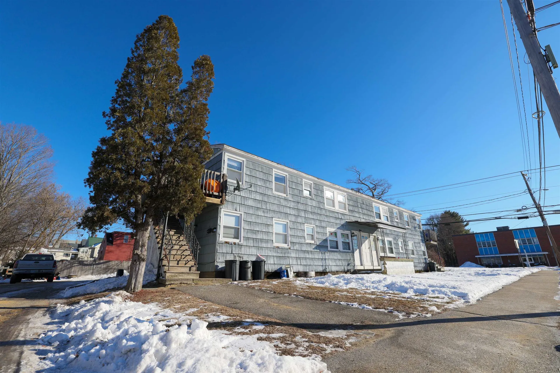 5 Dewey Street Laconia NH 03246
