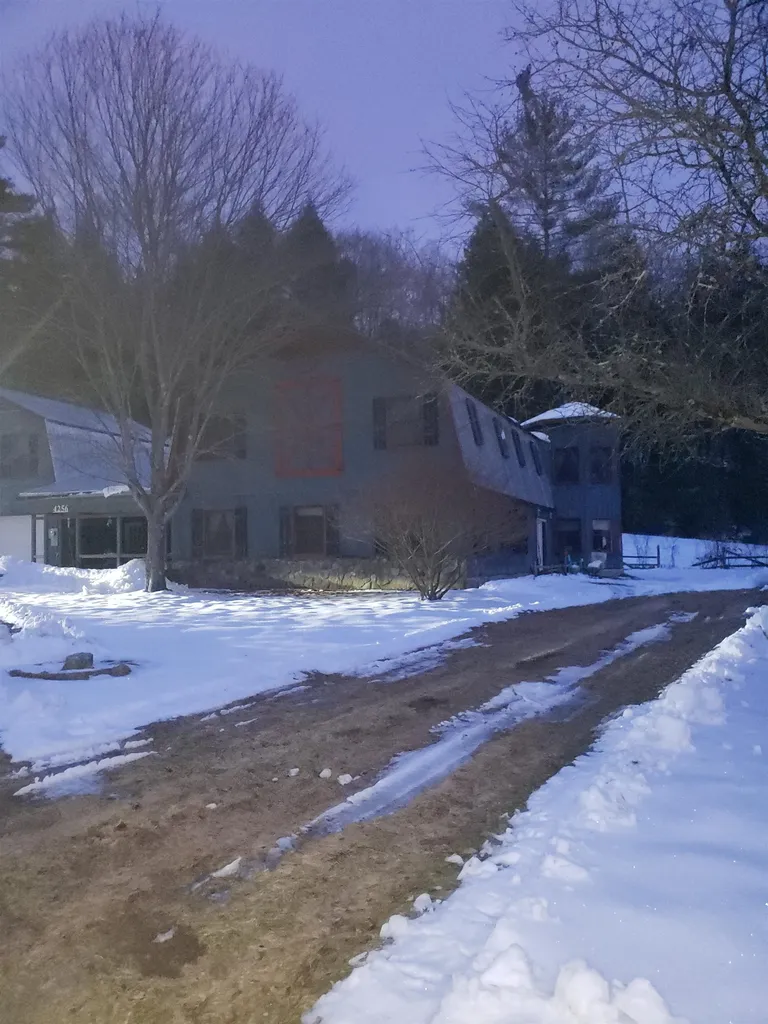 4256 Middlebrook Road West Fairlee VT 05083