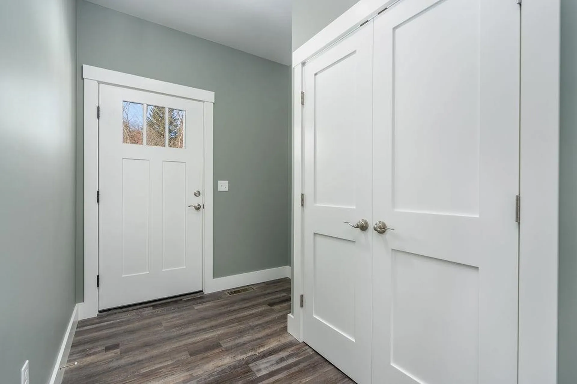 456 Josiah Bartlett Road Concord NH 03301