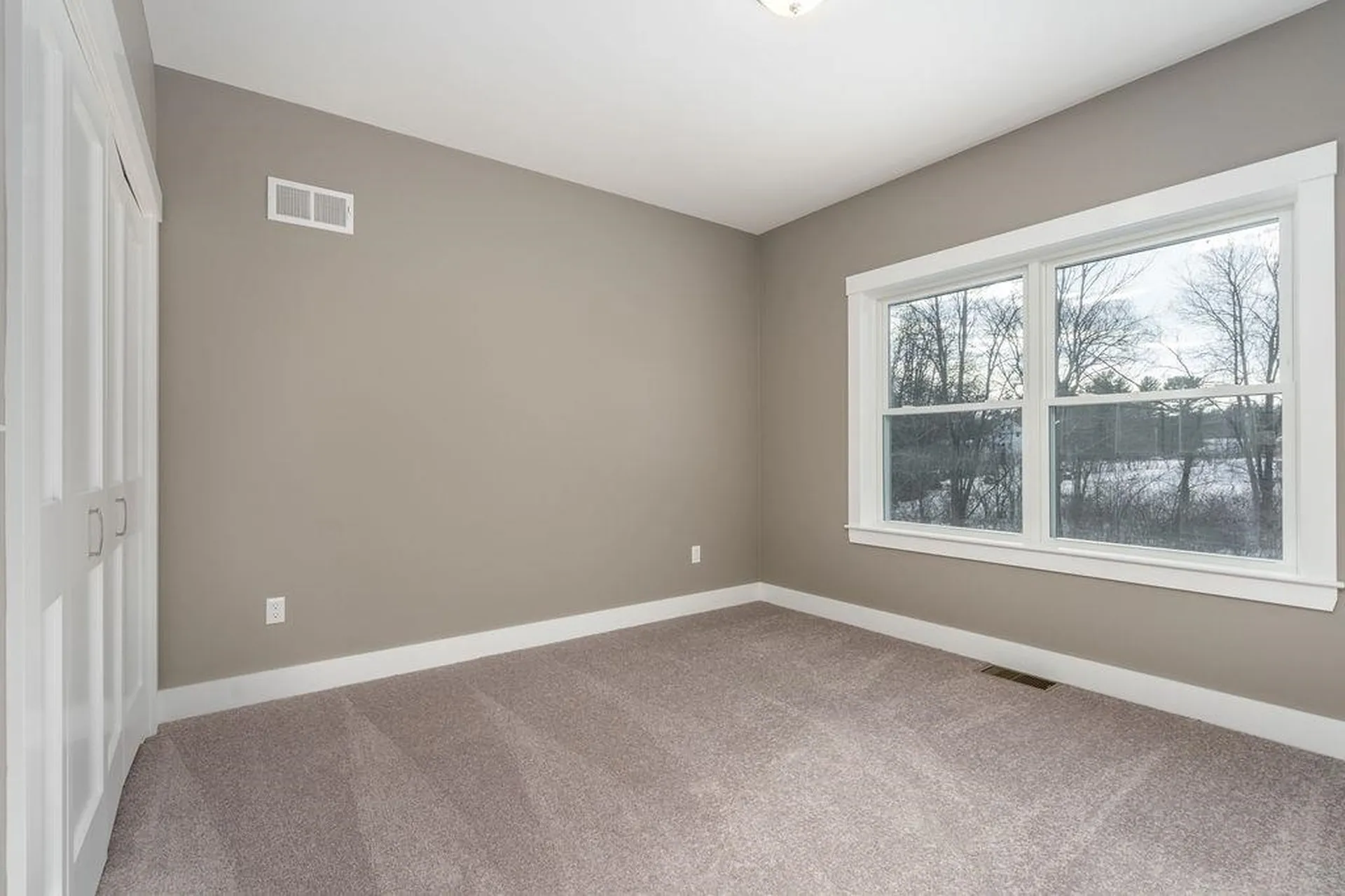 456 Josiah Bartlett Road Concord NH 03301