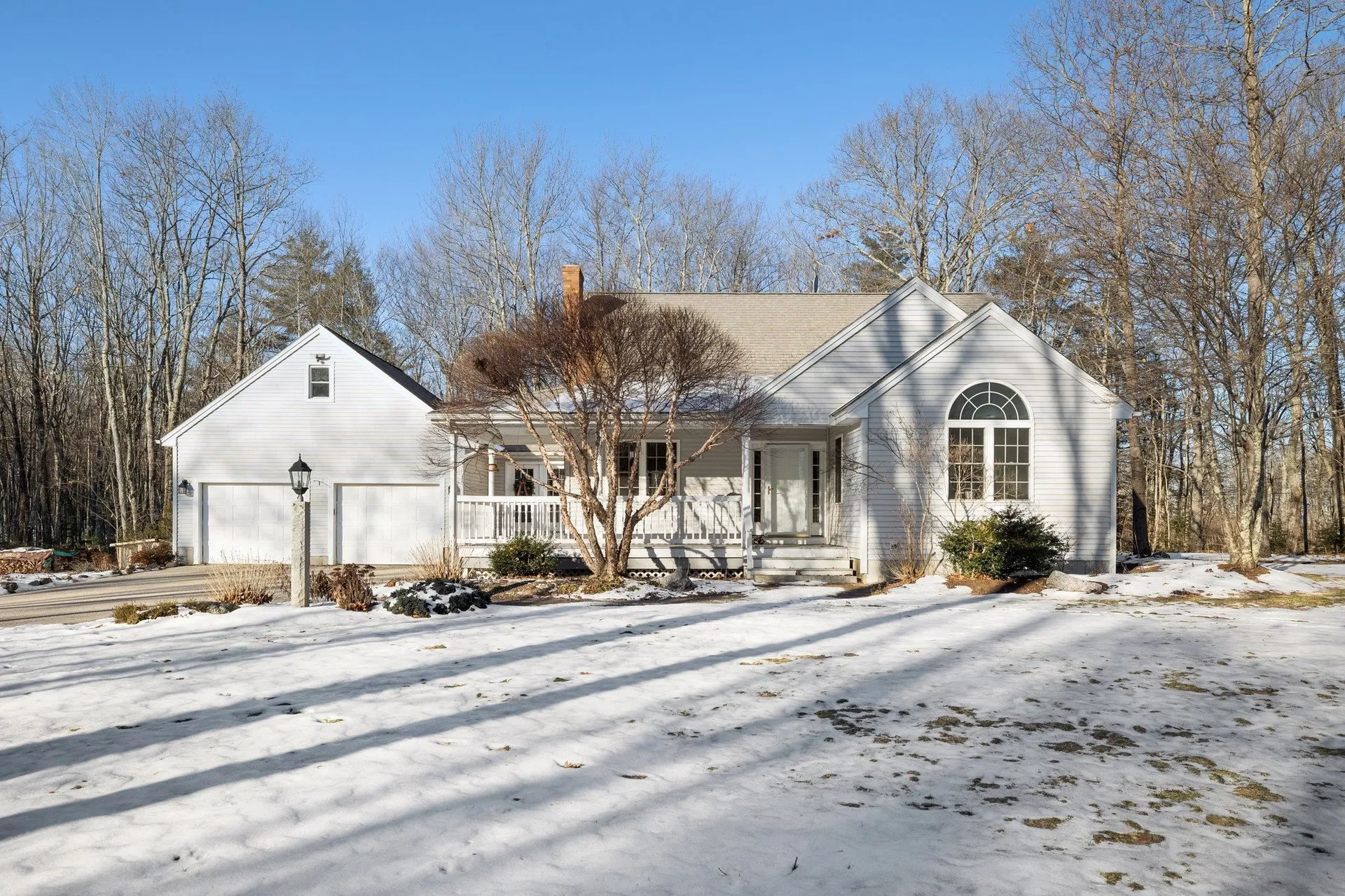 11 Locke Road Pittsfield NH 03263