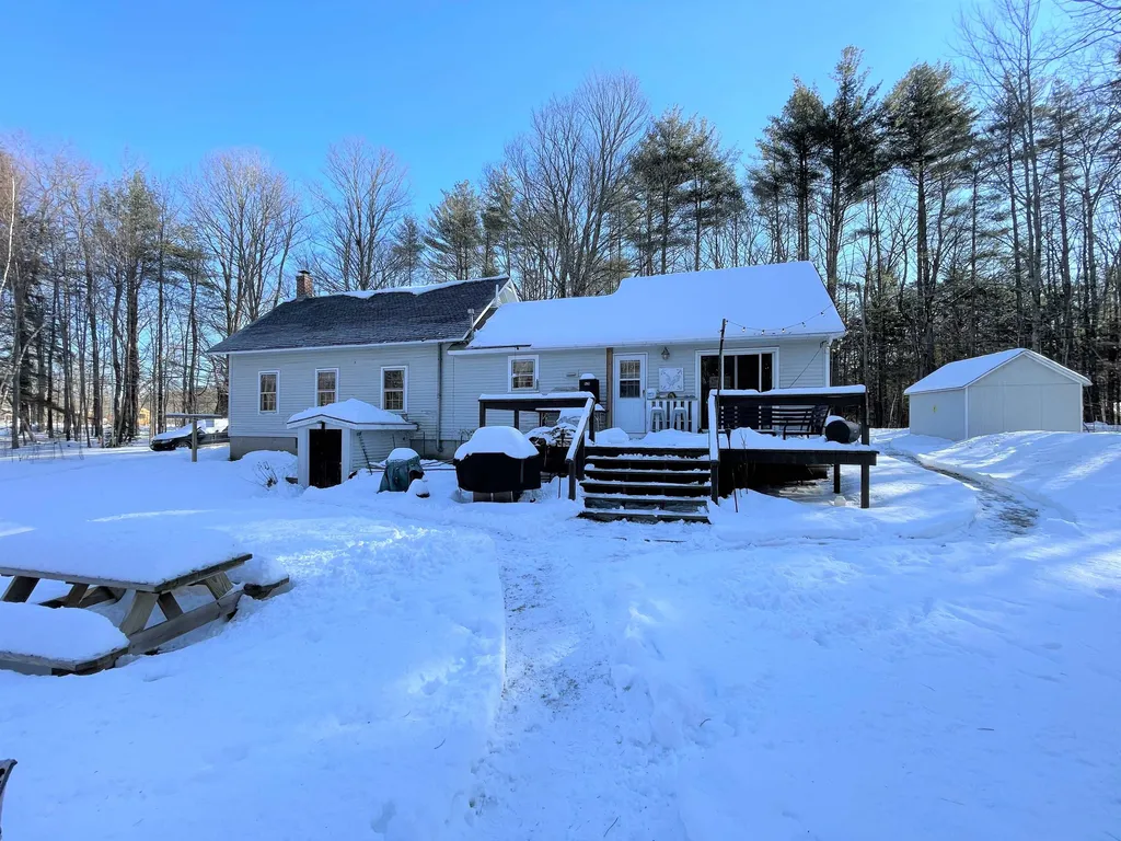 536 Sweet Pond Road Guilford VT 05301
