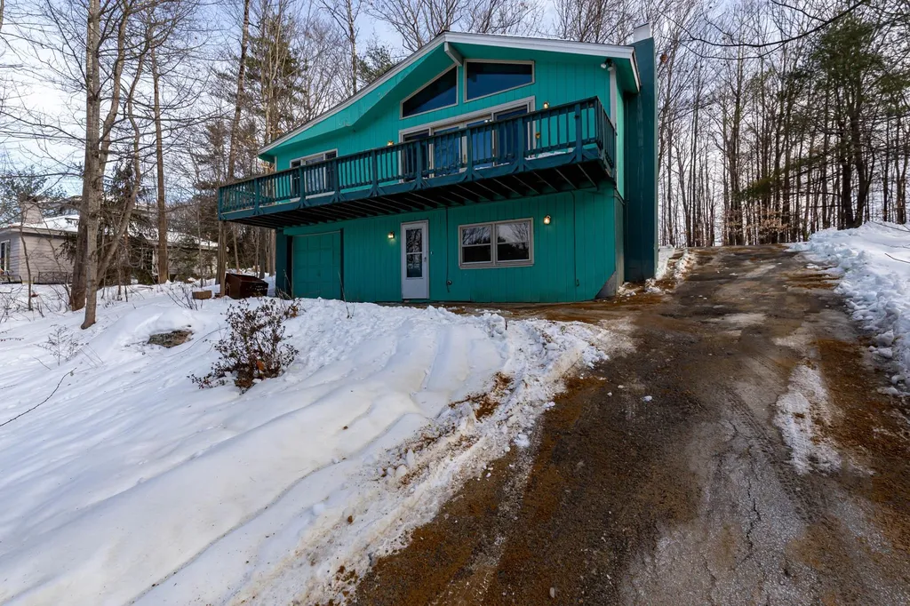 7 Varney Road Barnstead NH 03225