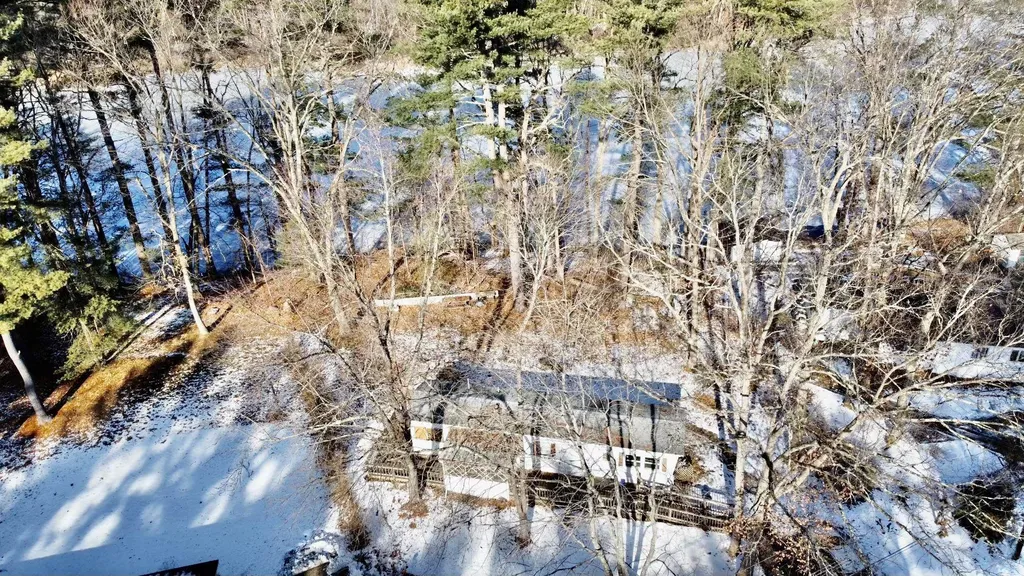 23 Cheryl Street Nashua NH 03062