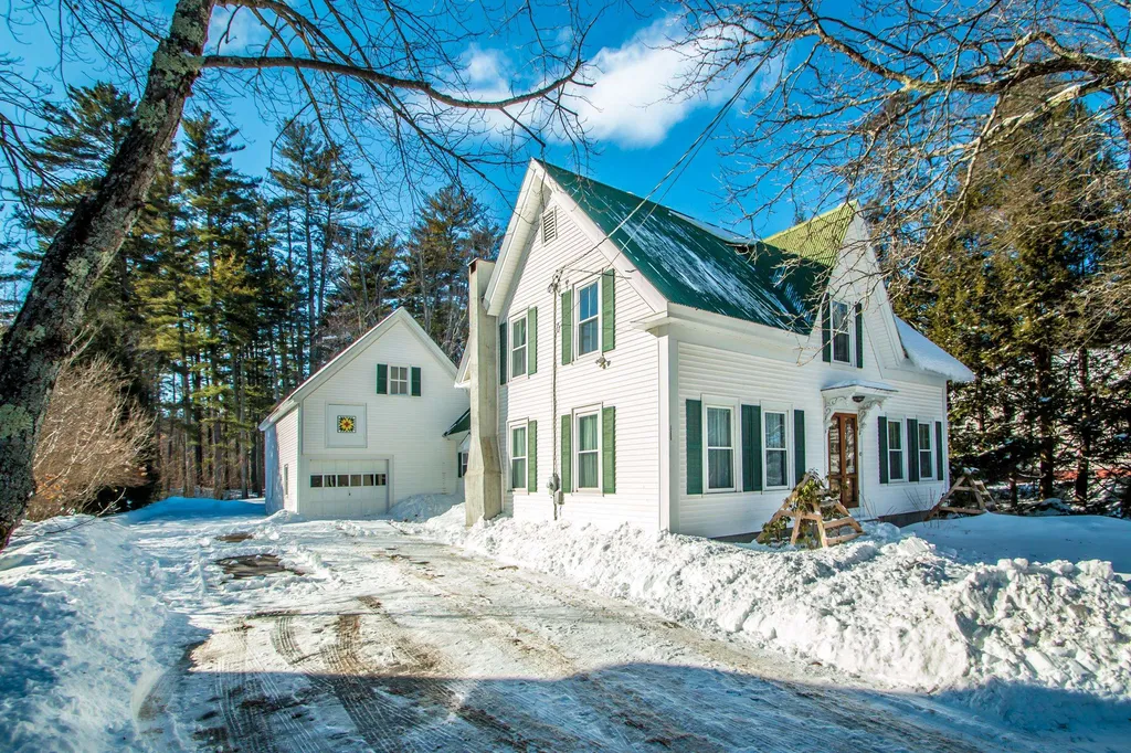 47 Elm Street Fryeburg ME 04037