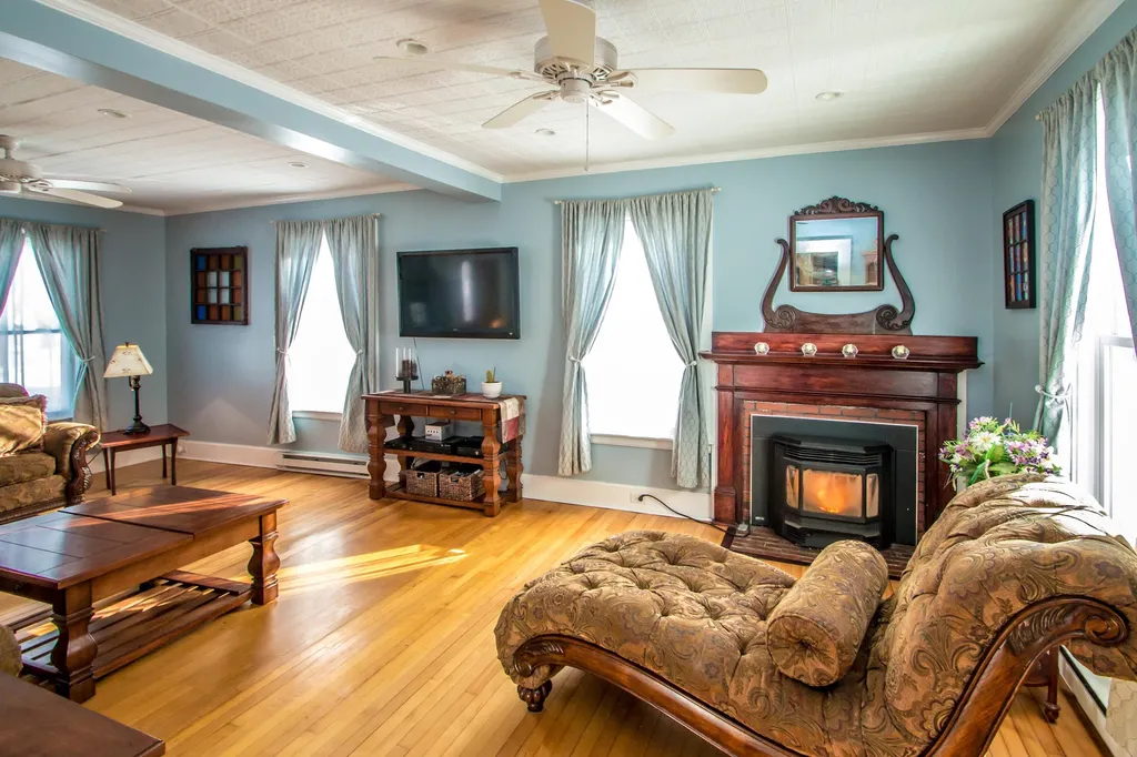 47 Elm Street Fryeburg ME 04037