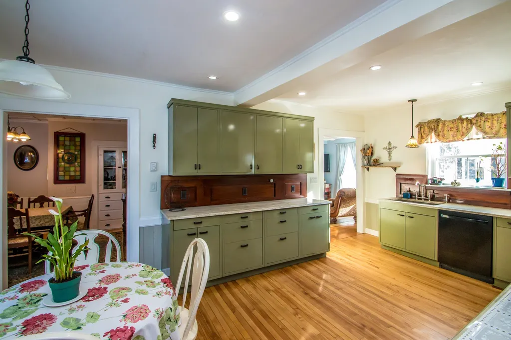 47 Elm Street Fryeburg ME 04037