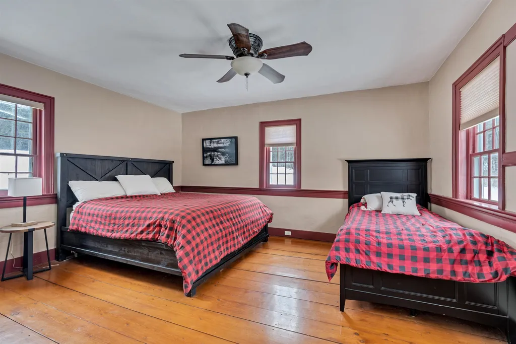 67 Grassy Lane Woodstock VT 05091