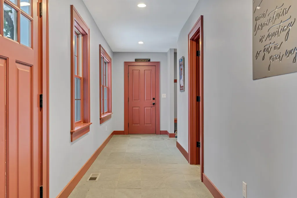 67 Grassy Lane Woodstock VT 05091