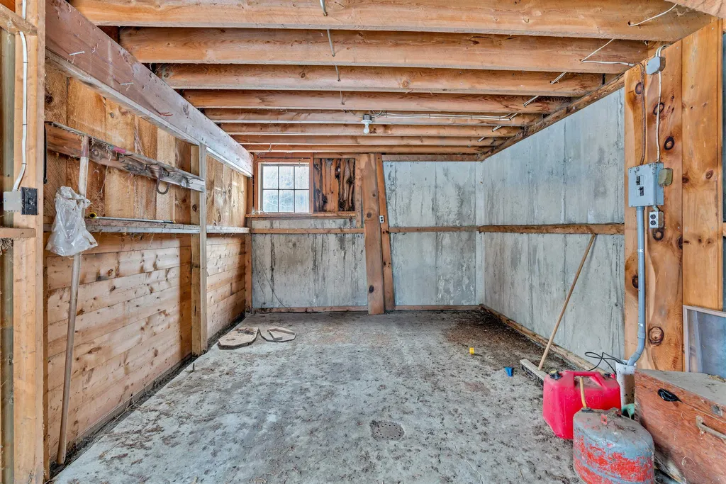 67 Grassy Lane Woodstock VT 05091