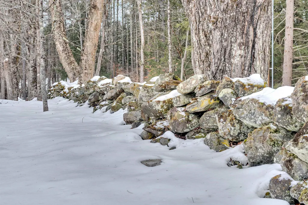 67 Grassy Lane Woodstock VT 05091