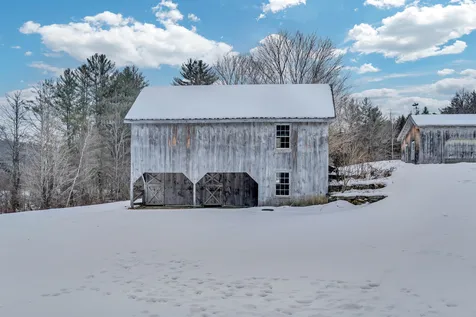 67 Grassy Lane Woodstock VT 05091