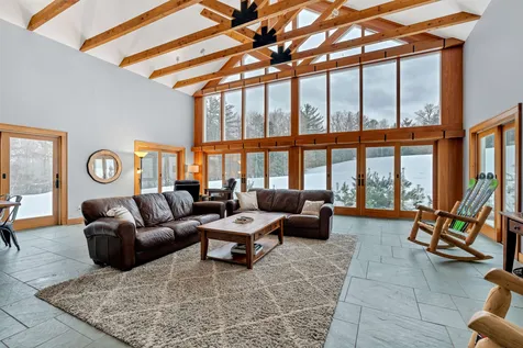 67 Grassy Lane Woodstock VT 05091