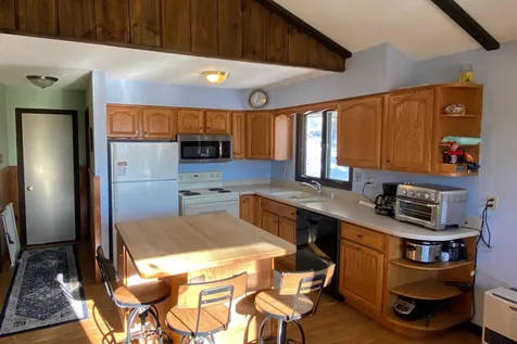 401 Sherwood Drive Mendon VT 05701