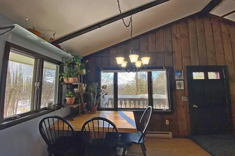 401 Sherwood Drive Mendon VT 05701