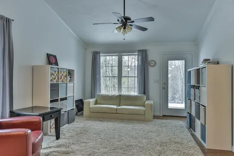 28 Owens Drive Swanzey NH 03446