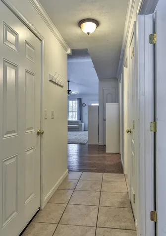 28 Owens Drive Swanzey NH 03446