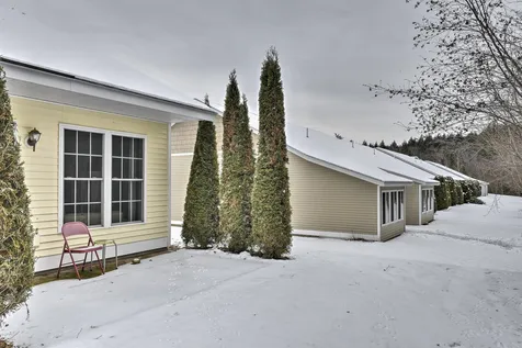 28 Owens Drive Swanzey NH 03446