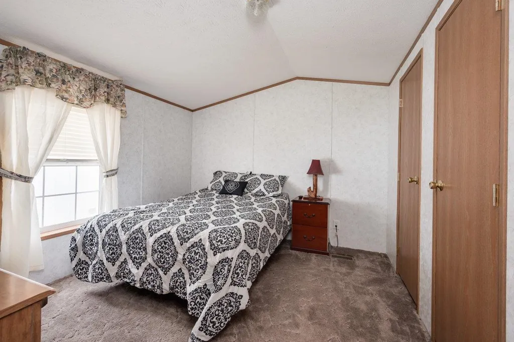 12 Blackberry Place Kittery ME 03904